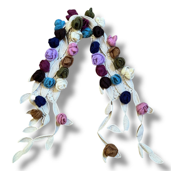 y2k Betsey Johnson crochet wool flower vine scarf
